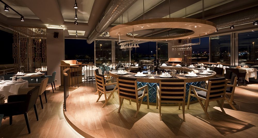Park 156 Hotel Istanbul Restoran gambar